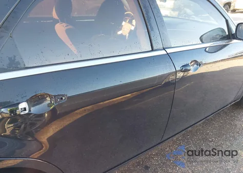 2010 Chrysler 300 Touring from USA, damaged, VIN 2C3CA4CD1AH328450